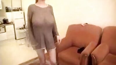 Két egyetemista lányok csaladi sex videok szórakozás